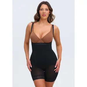 BootyBoosting High-Waist Side Zip Shorts