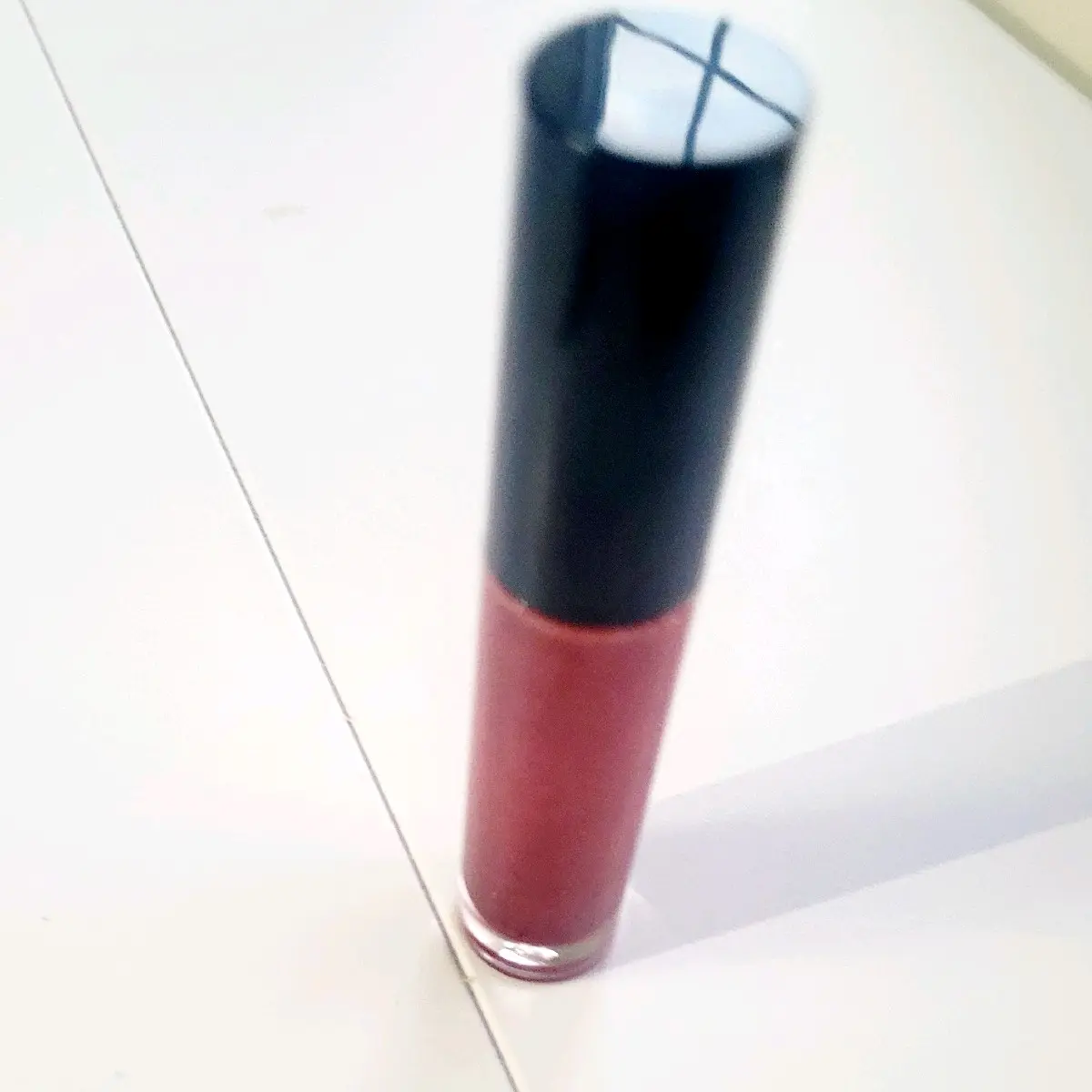 Pomegranate-Red Lip Gloss for Long-Lasting Lip Color - Makeup, Cosmetic