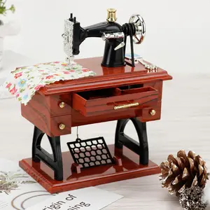 Vintage Sewing Machine Music Box ,Retro Sewing Music Box Music Sartorius Model,Gifts for Home Desk Decoration with Classic Mechanical Hand Cranked Jewelry Clockwork Sewing Music Box for Kids&Lady&Parents&Children&Friends