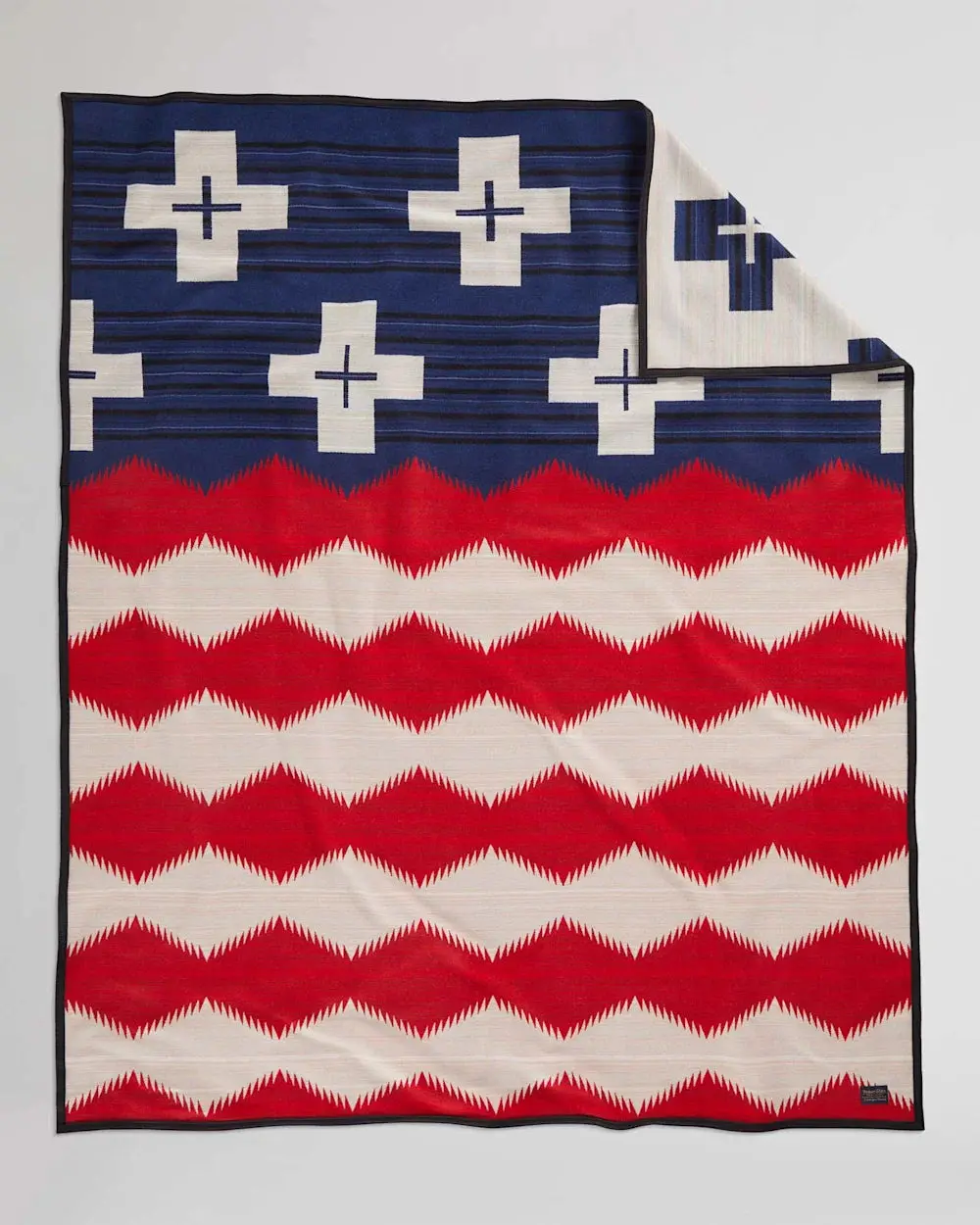 PENDLETON BRAVE STAR BLANKET PENDLETON BRAVE STAR BLANKET