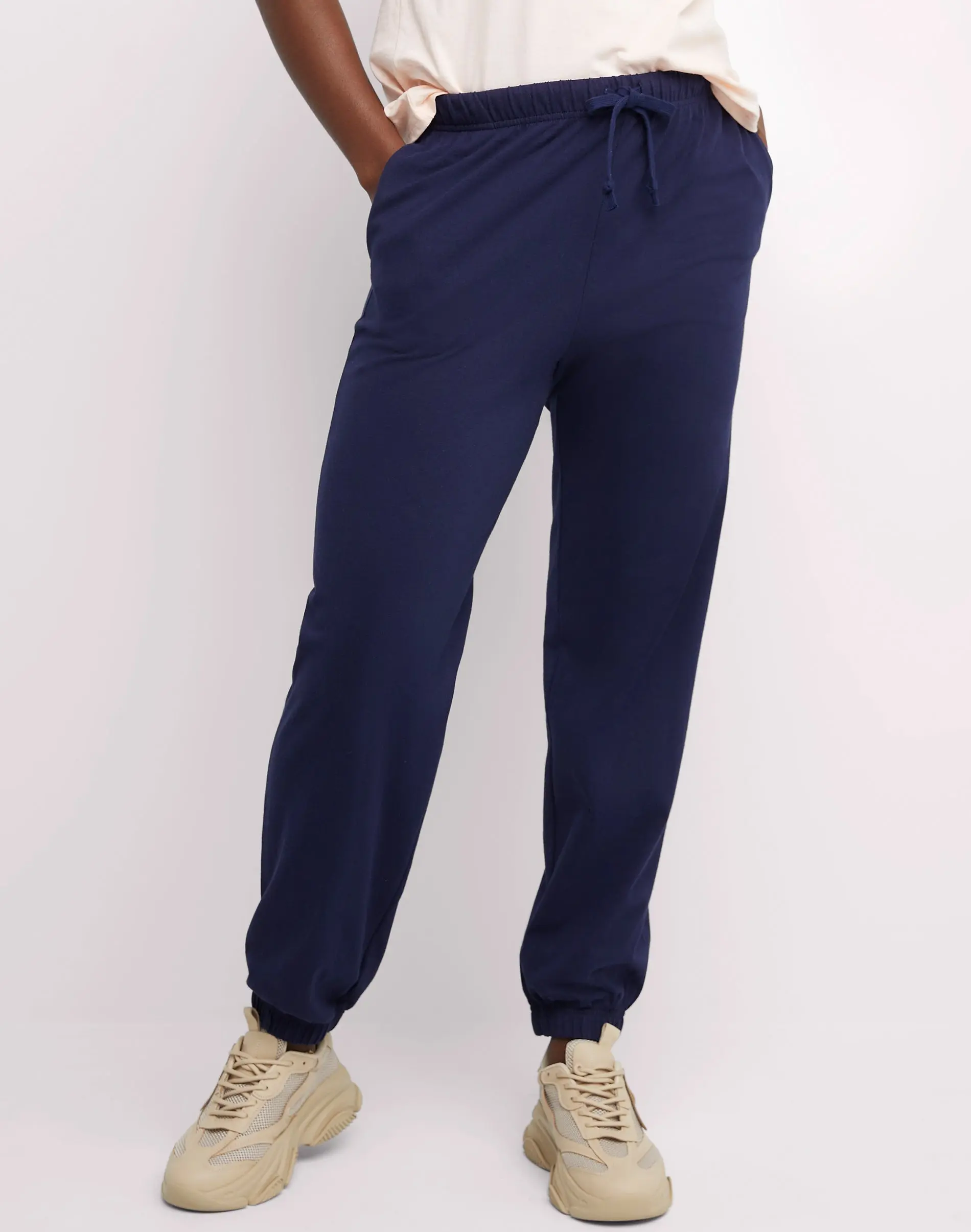 Hanes Essentials Women's Cotton Jersey Joggers 29" Intimates Comfortable Fit Soft Stretch Fabric Breathable Es101