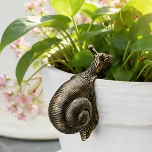 1pc Resin Craft of a Snail Sculpture for Hanging Flower Pots, Decorative Animal Sculpture for Garden Decor