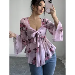 A new Korean version of fashion temperament V-neck one-button solid color long-sleeved small suit jacket