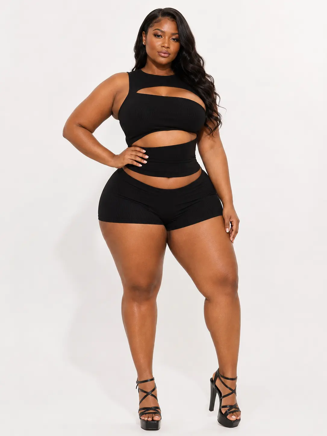 Sculpt Touch Curvy Girl Snatched Mini Set – Sexy Cut-Out Crop Top & Stretch Shorts Outfit