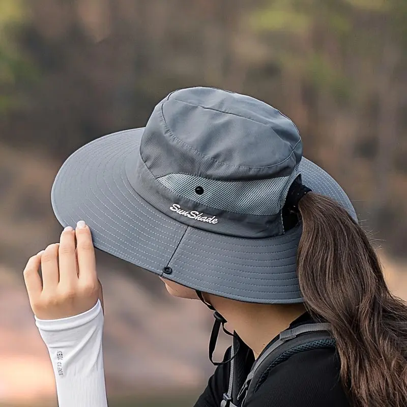 Stylish Breathable Sun Hat for Women - Foldable Wide Brim  display picture 3