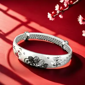 Full Silver s999 bracelet Sterling Silver bracelet Women's push-pull bracelet Mother's birthday gift can be freely adjusted size silver weight 32g / 1.12oz