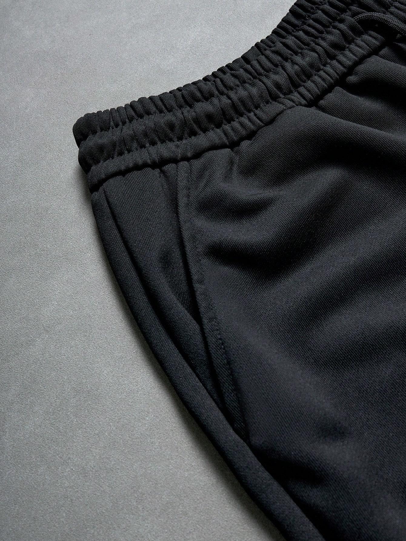 Men’s summer athletic shorts made from quick-dry, lightweight, breathable fabric with letter print; elastic waistband for comfort; loose fit—ideal for running, fitness, cycling, basketball, tennis, and outdoor activities.