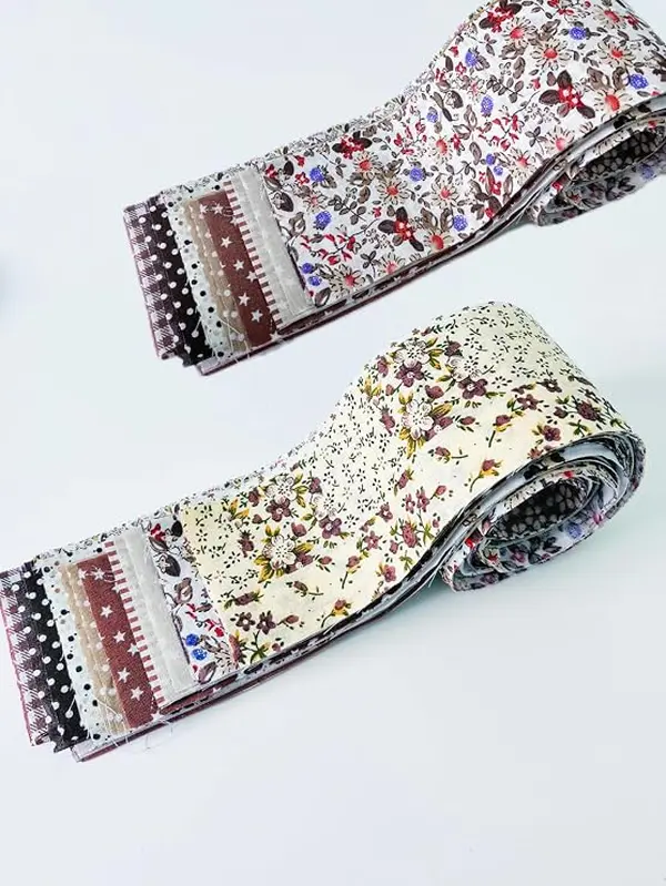 42 Fabric Strips 2.5"x 44" Cotton Bundles for Quilting | Vintage floral pre-cut fabric strips, great for handmade quilting craft projects