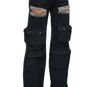 Women's Versatile Cargo Pants - Perfect Bottom for Any Occasion - Womenswear