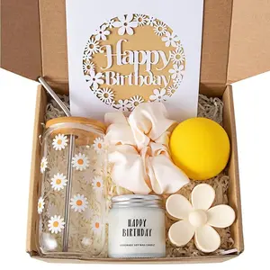 Cute Daisy Aesthetic Glass Cup Gift Box Set, 7-Piece Birthday Present for Girls, Includes Candle, Hair Clips, Headband, Bracelet, Gift Box Design