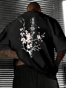Men's Cherry Blossom Samurai Sword Graphic Print T-Shirt, Round Neck Short Sleeve Fitted Casual Top, Breathable and Comfortable for Summer Outdoor Wear