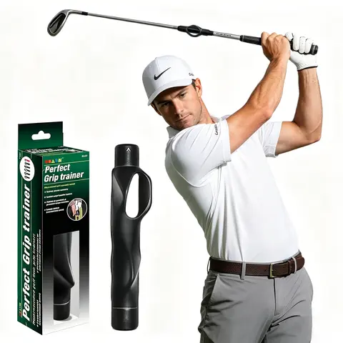 Right-Handed Golf Grip Corrective Aid - Youth Golf Accessories, Grip Aid Club Parts, Compact Attachment, Hand Position Correction, Muscle Memory Building, Standard Driver-Wedge Fit for Beginners