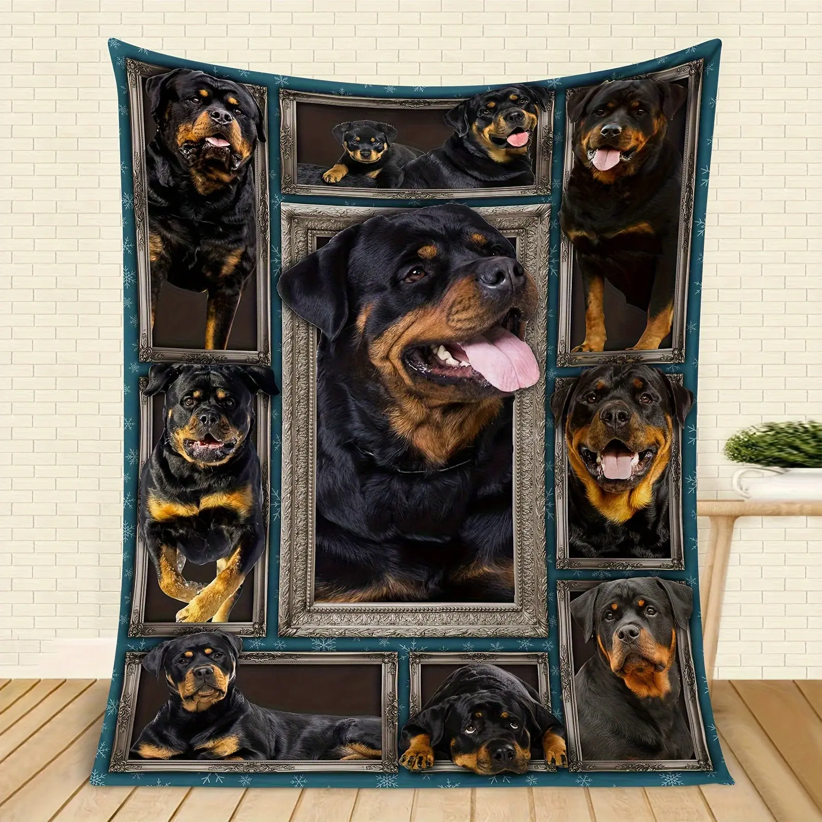 Modern Rottweiler Print Flannel Blanket - All-Season Comfortable Knitted Polyester Fiber, Machine Washable, 200-250 g/m², Multi-Functional for Sofa, Travel, and Gifts, All-Season Blanket | Contemporary Design | Durable Polyester Dog Blanket