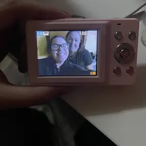 Product Review of Digital Camera, 1080P & 44MP, 32G Memory Card, 16X Digital Zoom, Compact & Portable Digital Camera Photos For Teens & Beginners, Gift #TOP PICKS,Boys & Men gifts from M**🇴