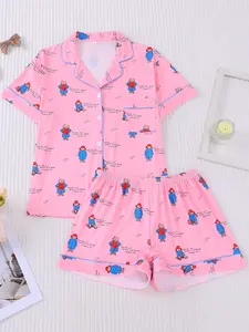 2pcs Paddington Bear Print Pajama Set - Cute Nostalgic Short-Sleeve Pjs (Notch Collar + Chest Pocket + Elastic Waist) - Soft Adult Loungewear/Sleepwear for British Culture Fans, Cozy Nights In & Gift Giving