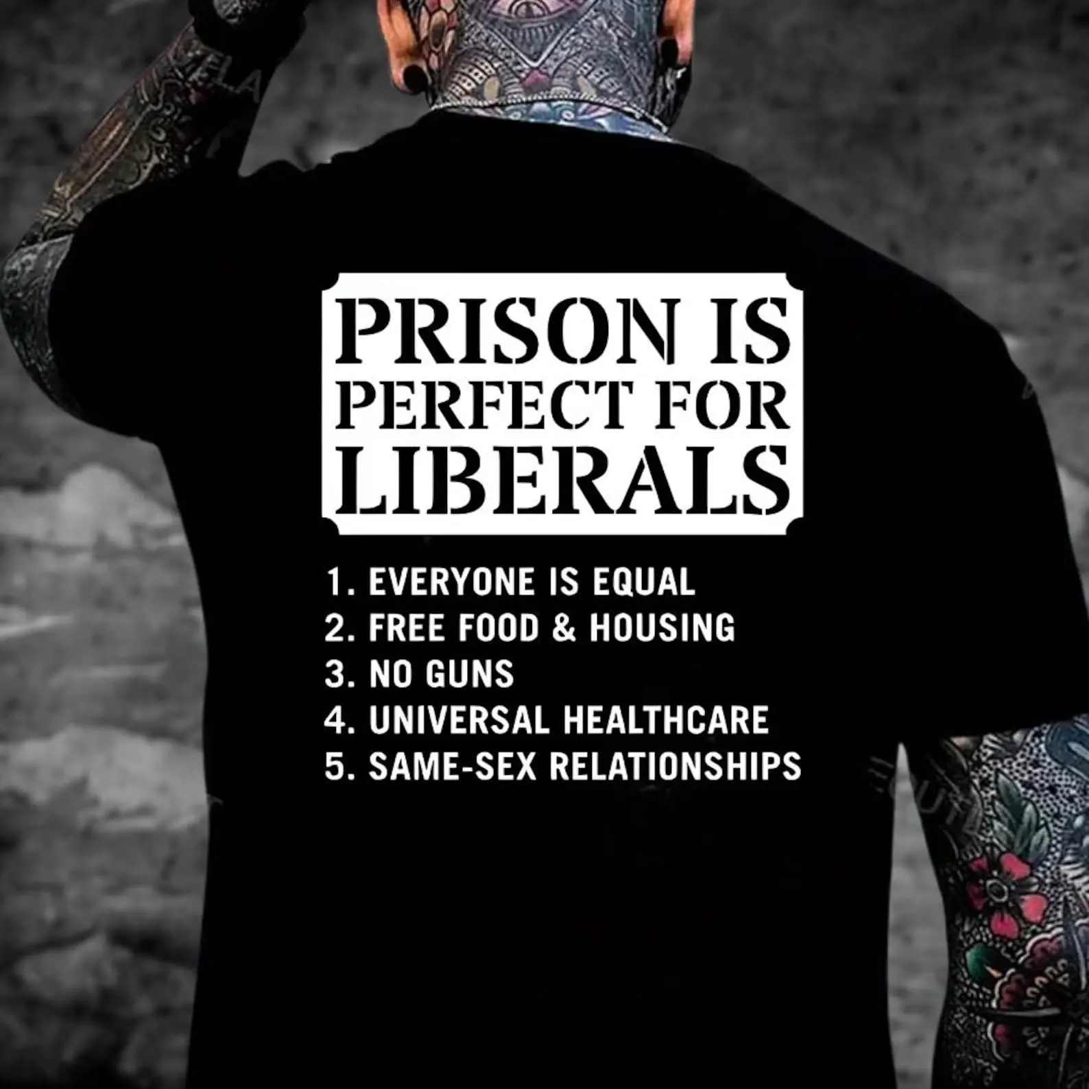 Men's Cotton Short-Sleeve Seamless T-Shirt - Casual Fabric Top with Funny Political Sarcasm Graphic for Liberals, Prison-Themed Tee