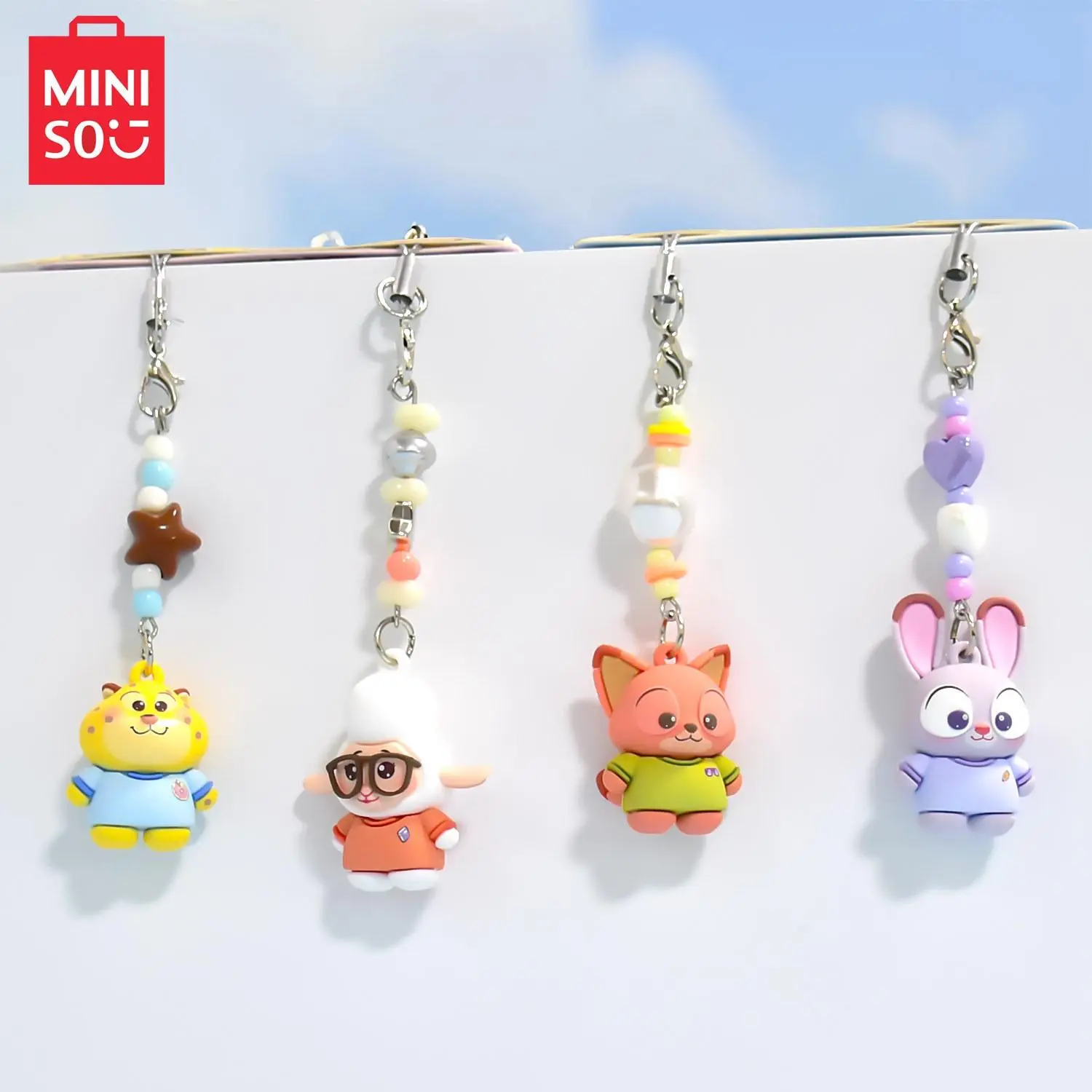 Disney Zootopia Claw Buster Cute Plush Mascot, Dual Charm Phone Strap with Lanyard Pendant for Kids and Fans, Bag Charms, Cute Mascot