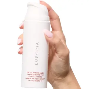 Euforia Gentle Daily Cleanser with Lactic Acid & Pre Probiotics for Intimate Hygiene 5 fl oz pH Balancing Wash for Sensitive Skin