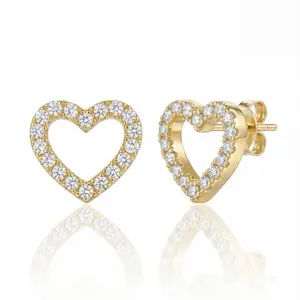 Pretty Girl Heart Studs - Durable Material, Easy Care, Perfect for Everyday Wear, Cute Touch for Fashion Lovers, Ideal Gift