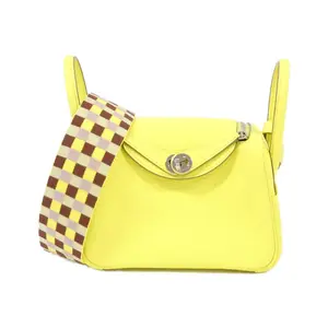 Pre-owned HERMÈS Calfskin Shoulder Bags Hermes MAXI QUADRILLE Lindy Mini Clemence Shoulder Bag