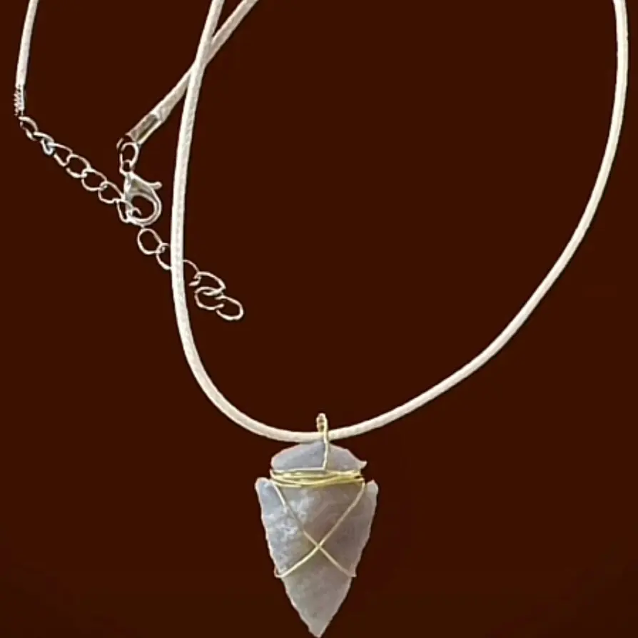 Natural agate crystal arrowhead pendant necklace