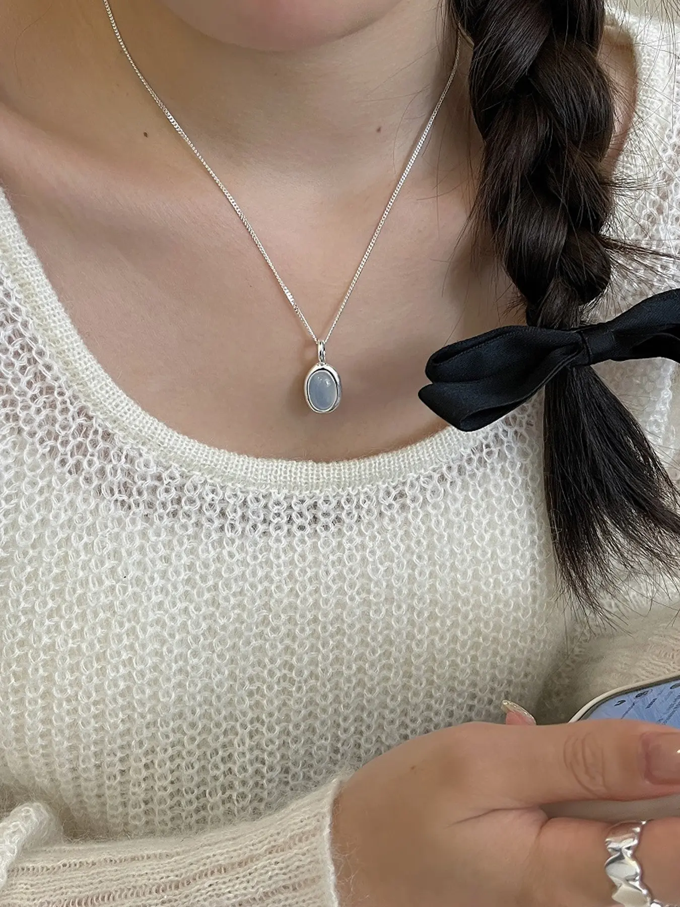 Moonstone Sea Blue Sapphire Necklace, Round Blue Gem Pendant, Small Choker, Dainty Necklace, Dainty Fashion Jewelry, Sweater Chain Accessory, Women/girls Handmade Exquisite Jewelry Gift