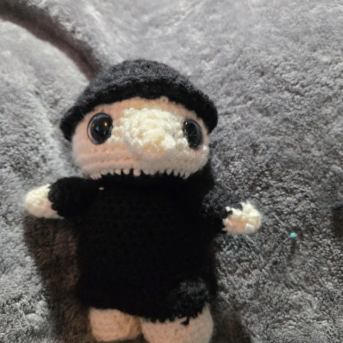 Plague Doctor Plush Toy with Black Outfit and White Face, Simple Design, Soft and cuddly Texture