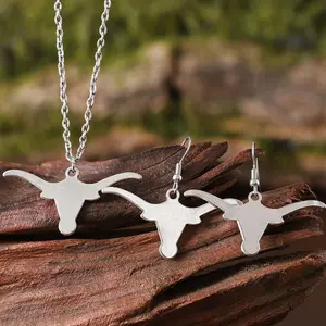 Women's Vintage Western-Inspired Jewelry Set - Bull Head Pendant Necklace & Earrings, Zinc Alloy, Perfect for Travel & Casual Attire