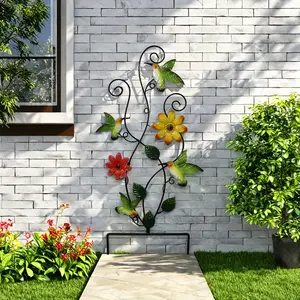 One Piece of Butterfly-Themed Metal Garden Decorations Featuring Floral And Butterfly Designs, Ideal for Enhancing Outdoor Beauty, Suitable for Showcasing Vibrant Flowers And Butterfly Metal Ornaments, Making It an Excellent Option for Landscaping Y