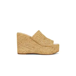 Steve Madden Cassi Sandal in Natural