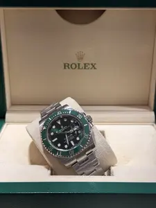 Rolex Submariner 'Hulk" Green Dial Green Bezel Stainless Steel Watch