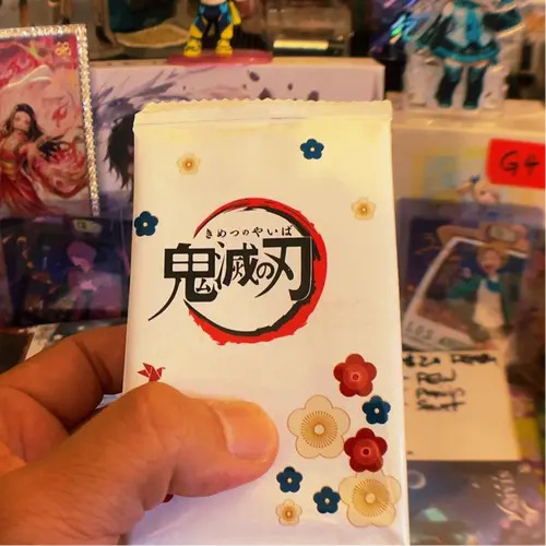 [Quick sale] Non-sports Trading Cards Thicc Wedding 1 Pack GR MR ZR 