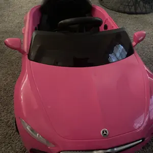 Licensed Mercedes-Benz CLS 350,12V Kids Ride On Electric Car w/Parents Control,2WD,Four-Wheel Suspension Kids Ride On toy, Music, Bluetooth, Headlights, Slow Start, Adjustable Speed For Kids Aged 2-4.