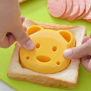 Teddy Bear Sandwich Mold Toast Bread Making Cutter Mould Cute Baking Pastry Tools Interesting Food Kitchen Accessories
