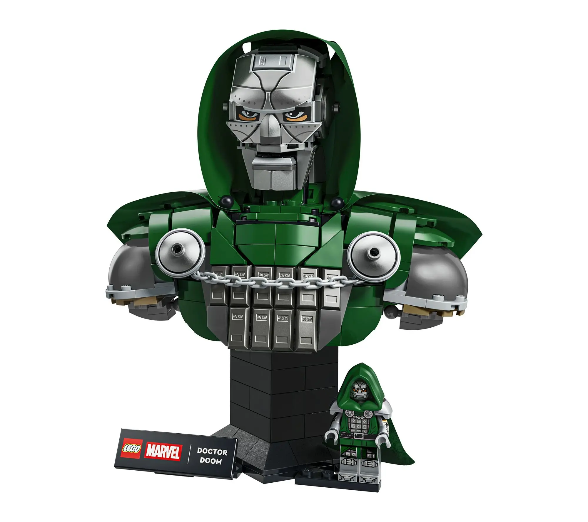 LEGO Super Heroes Doctor Doom Bust 379 Pieces