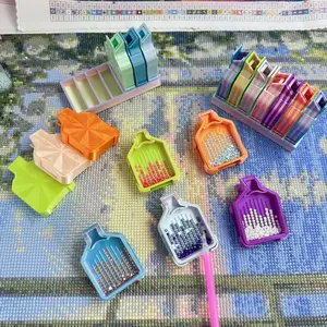 Diamond Painting Tray Set 7-Piece Mini Craft Accessories with Lid and Storage Base, Perfect for Beginners and Artists, Ideal Gift for Diamond Painting Enthusiasts, Diamond Painting Kits, Diamond Art Tools