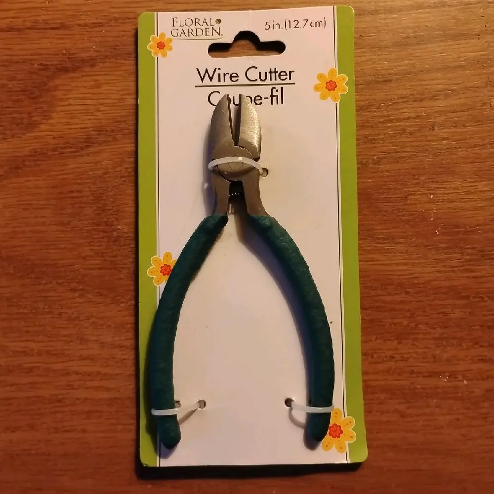 Wire Cutter