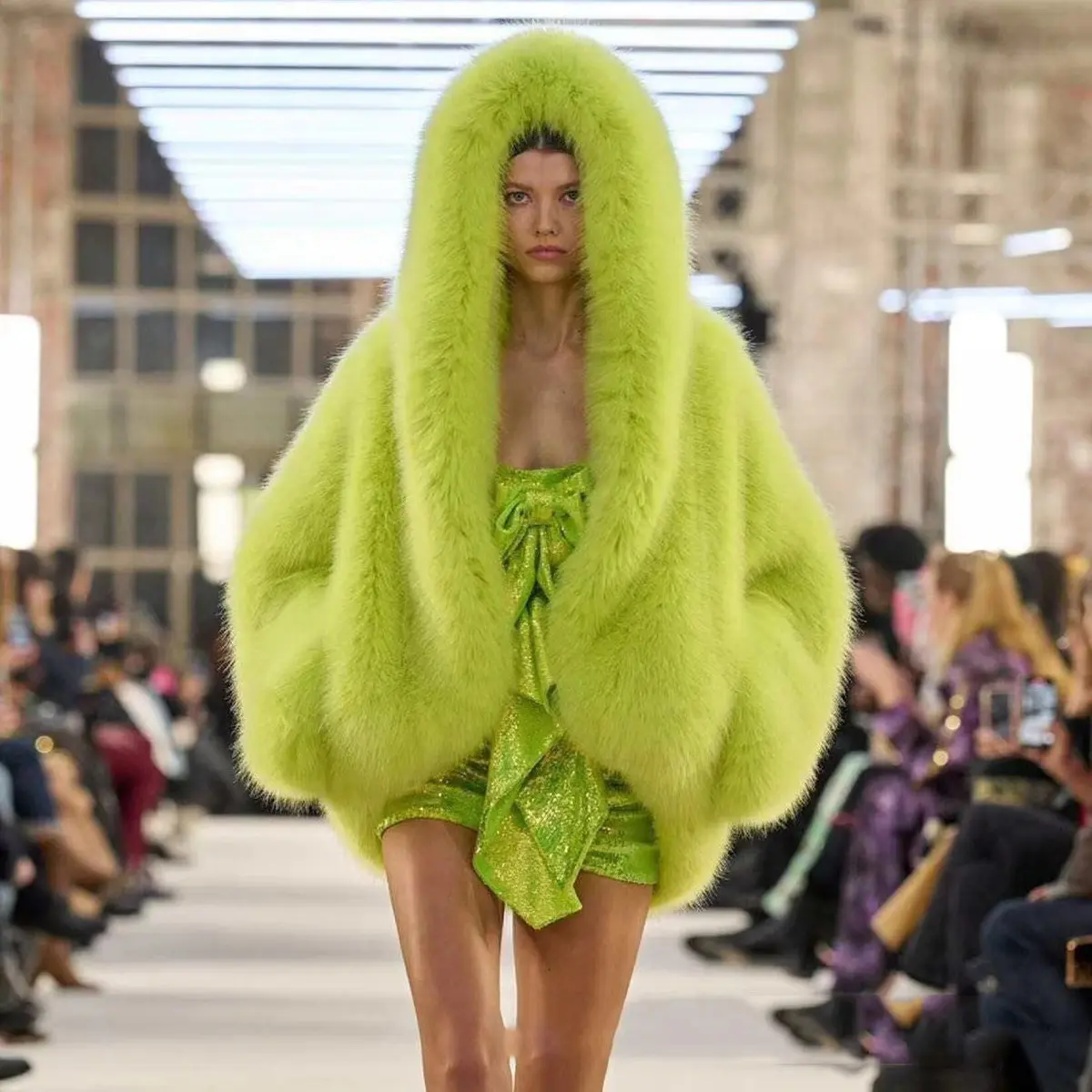 Bat sleeves hooded fruit green