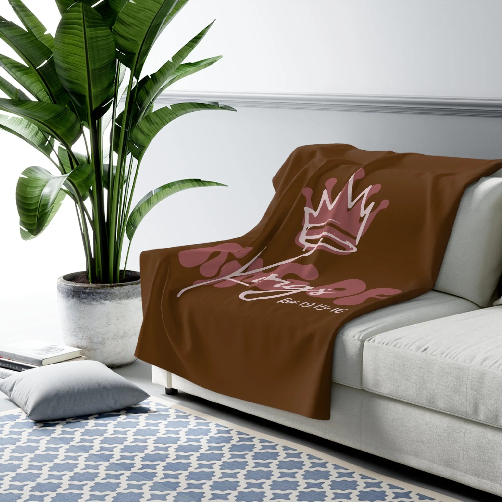King Of Kings, Pink - Sherpa Blanket