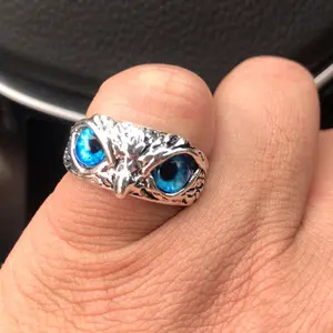 6color Charming Fashion Design Owl Rings Multicolor Eyes Silvery for Women Men Punk Gothic Open Adjustable Ring Party Jewelry