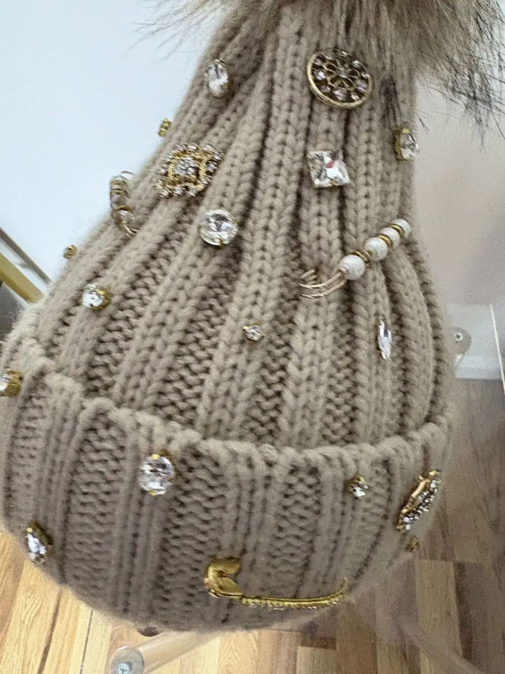 Luxury Rhinestone Beads Knitted beanie Women Rhinestone Knitted Hat Beanie Cap Crystal Beads Decor  main image 4