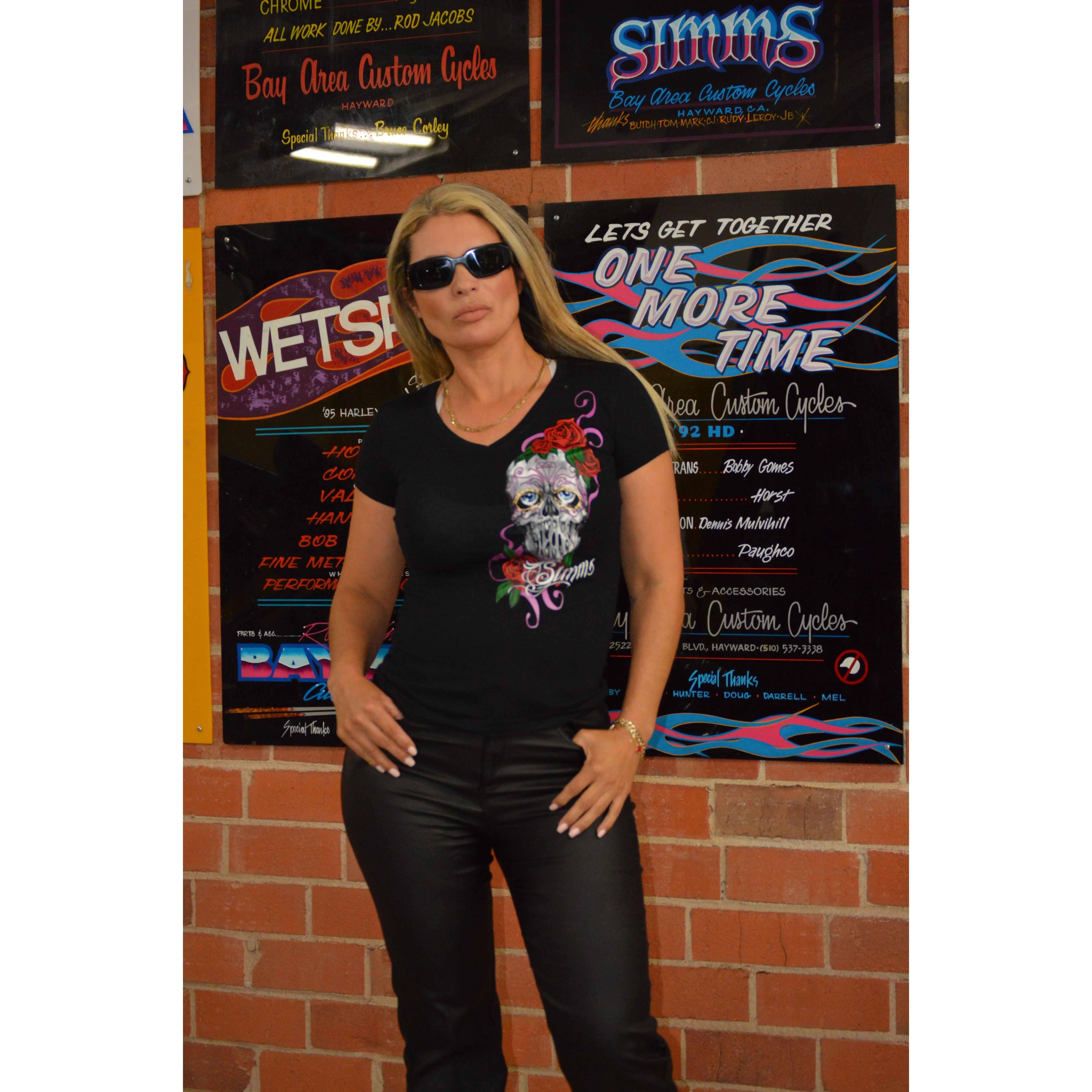 SIMMS Skull w/Rose Tee#701 Sturgis-Women -Black