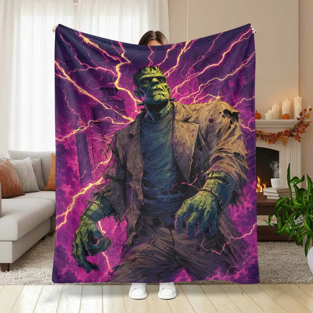 Classic Monster Horror Flannel Blanket Scifi Lightning Gothic Pattern Super Soft Lightweight Cozy Plush Bed Throw Suitable For Couch Living Room Movie Night Halloween Decor