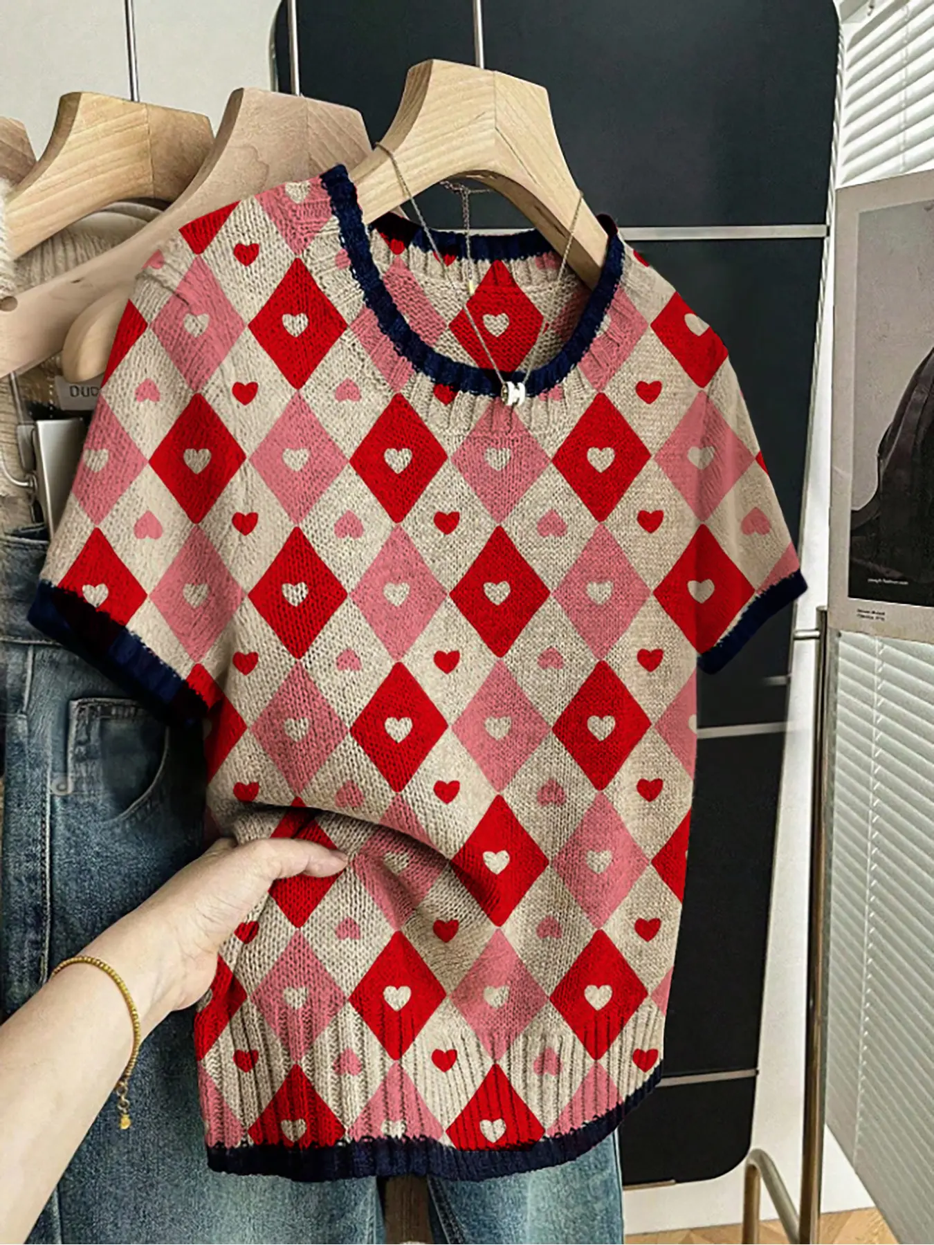 Valentine's Day Diamond Heart Colorblock Geometric Print Round Neck Crewneck Sweater, Casual Short Sleeve Fitted Knitwear for Spring Summer Fall, Comfortable Women's Clothing