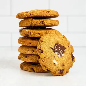 Macadamia Nut Chocolate Chunk Cookies - pack of 2