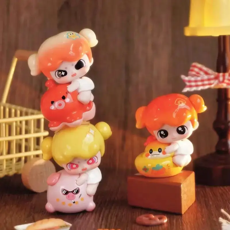 XAXA "Give Me a Hug" Series PVC Mini Doll Blind Box - Blindbags, Collectibles Blind Bag, Cute Fun Collectible, Surprise Pack, Art Toy, Regular Designs for Hobby Enthusiasts, Huggie Dolls