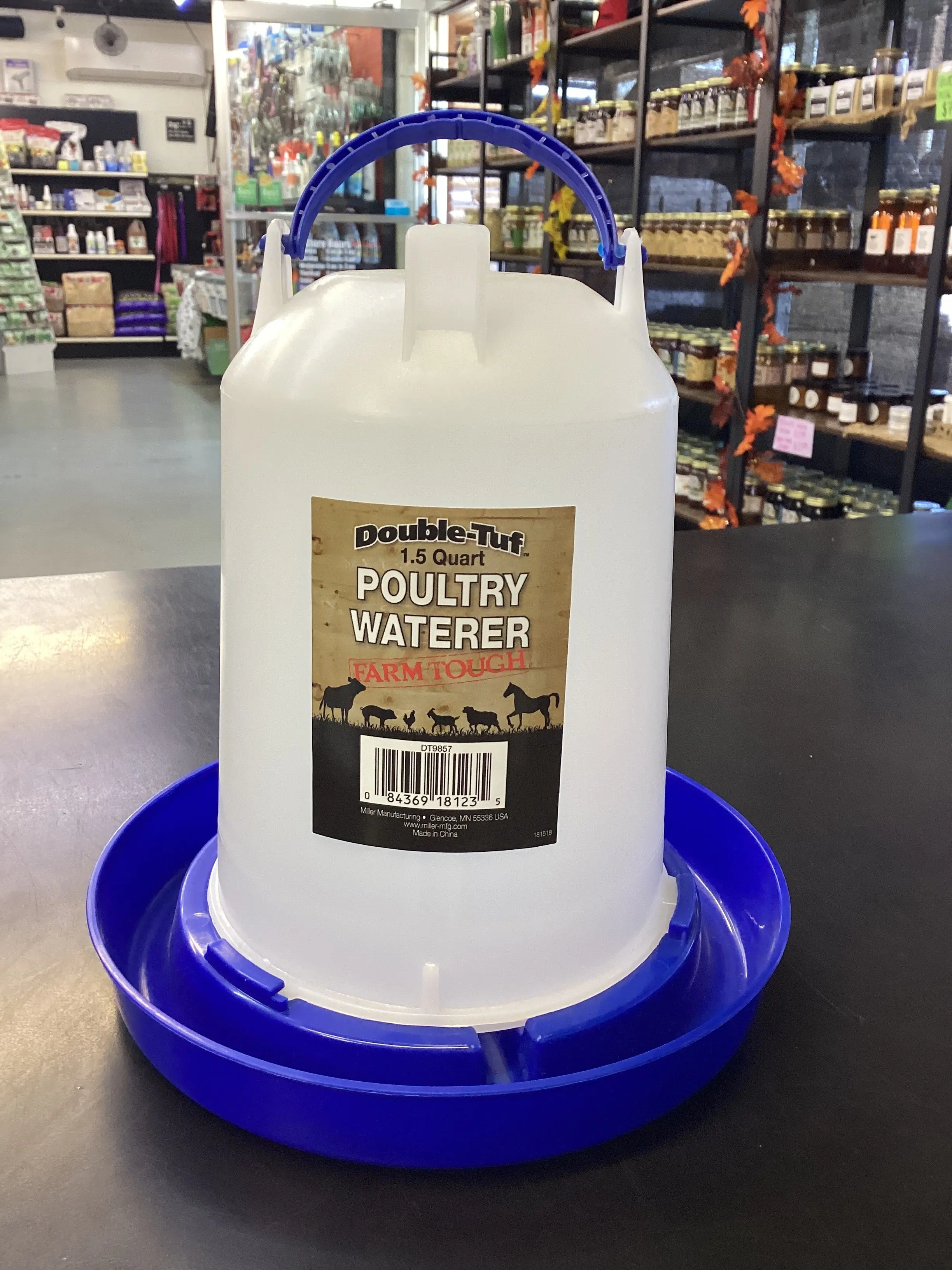 Double-Tuf 1.5qt Poultry Waterer Double-Tuf 1.5qt Poultry Waterer