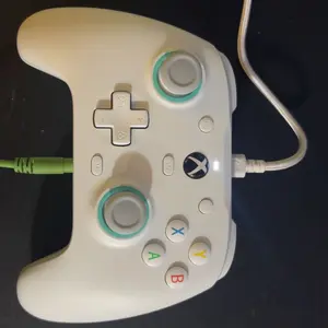 GameSir G7 SE Wired Controller for Xbox Series X|S, Xbox One & Windows 10/11, Plug and Play Gaming Gamepad with Hall Effect Joysticks/Hall Trigger, 3.5mm Audio Jack