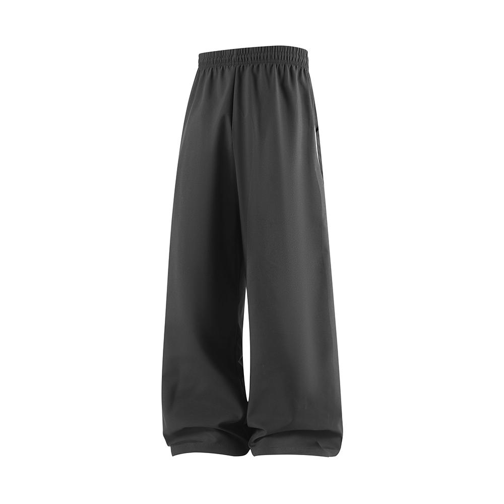 Men’s striped casual long pants for spring and autumn, featuring a loose straight-leg fit, suitable for jogging, hiking, climbing, fitness, and other outdoor activities.