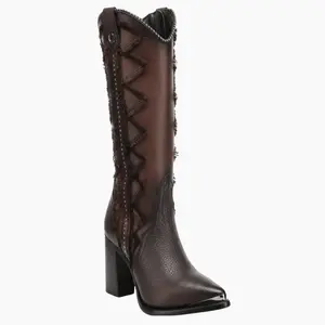Bota Cuadra Tribal Eclipse
